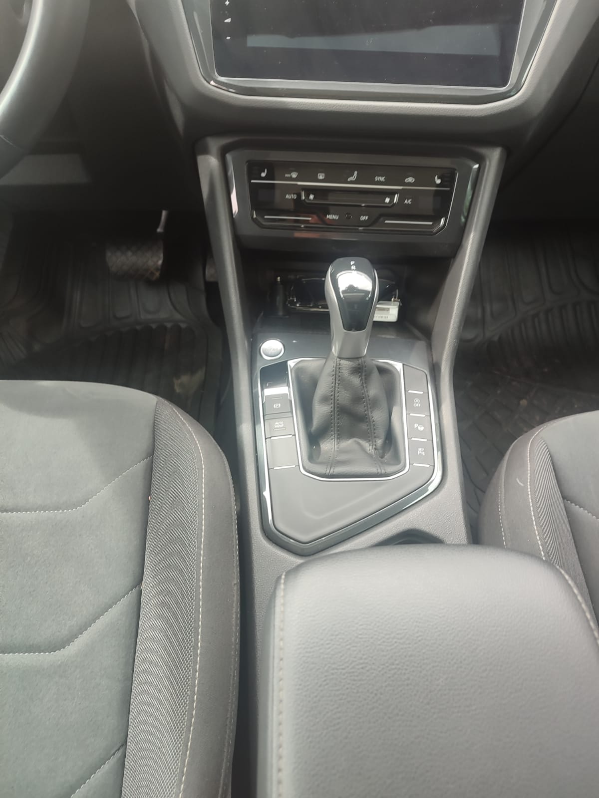 Lazrak auto Volkswagen tiguan 2021 